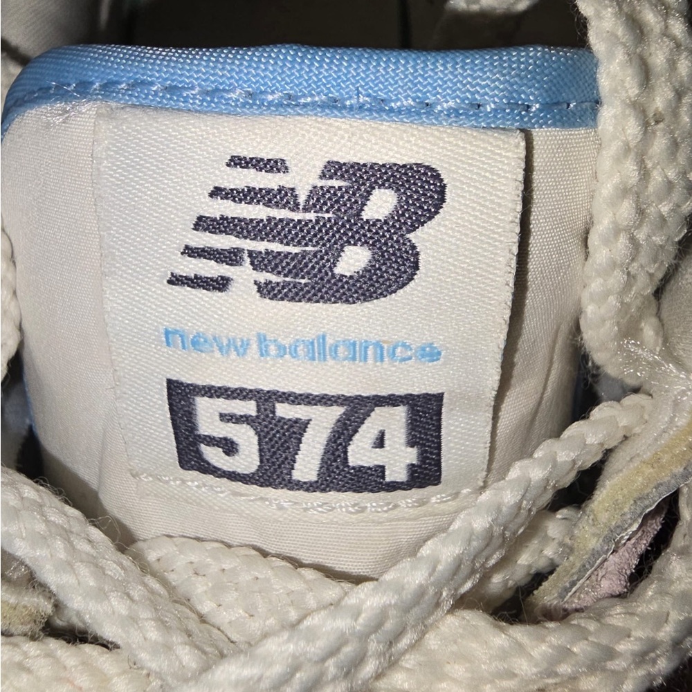 New Balance Sneakers - Picture 6 of 9